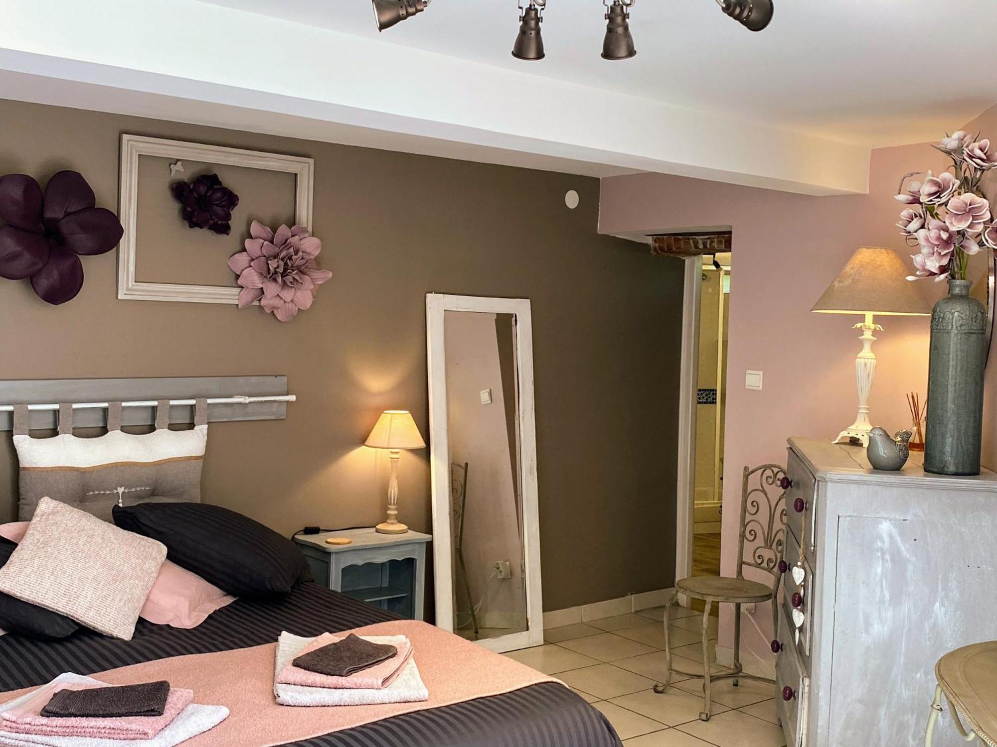 "Mas Tramontane "Chambres D'Hotes Et Studio Avec Piscine Dans Parc Arbore อิล-ซูร์-เตต์ ภายนอก รูปภาพ